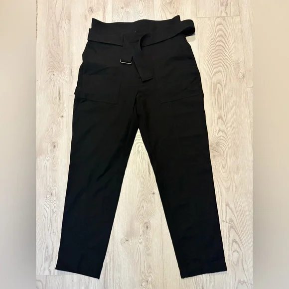 BR BANANA REPUBLIC Slim Refined Stretch Cargo pants in black. Size 12L NWOT - Picture 1 of 8